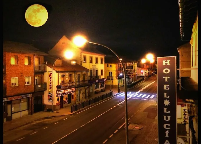 Lucia Hotel